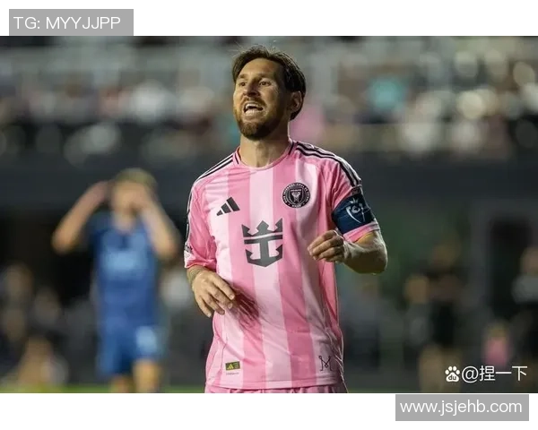 足球四大球星同台竞技 一场时代对决的荣耀盛宴